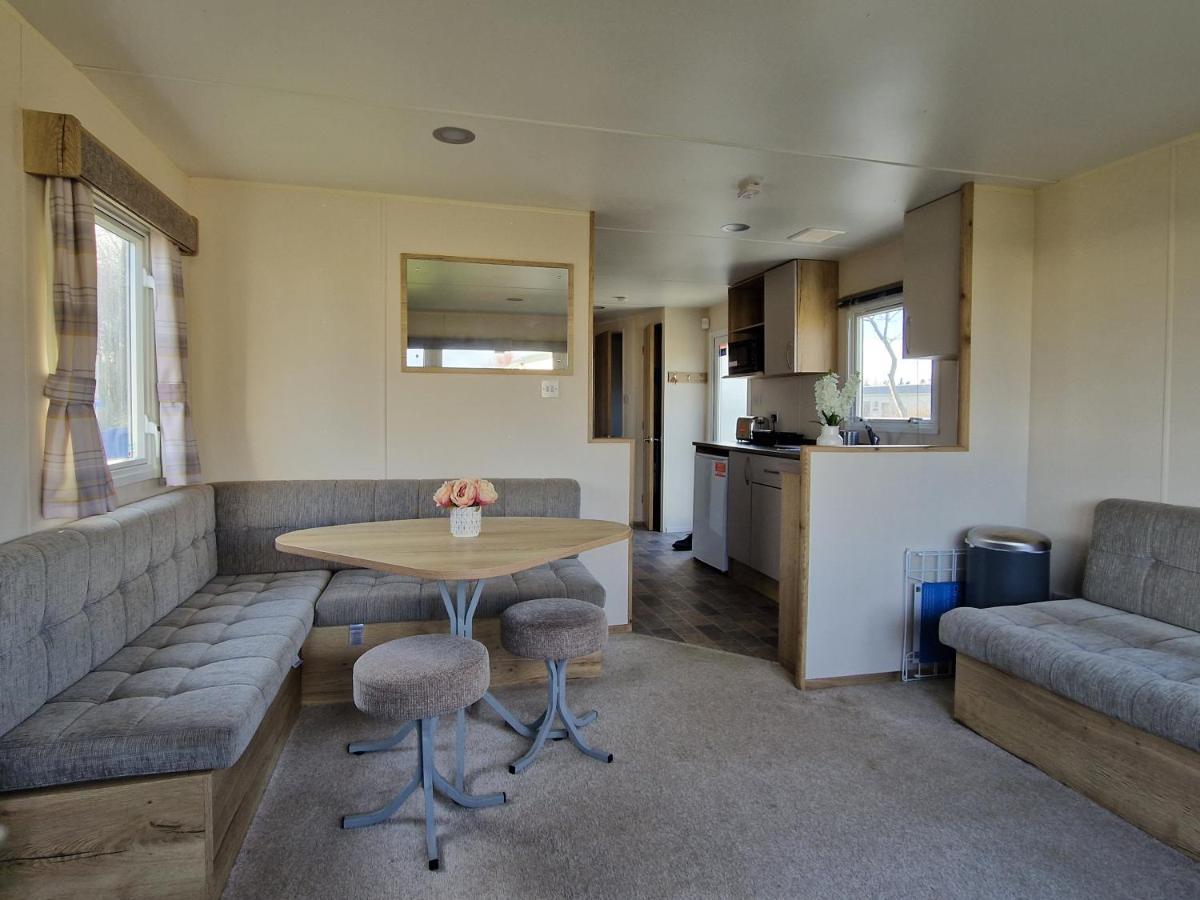 Sea View Caravan With Terrace Own Parking Hotel Port Seton Exterior photo